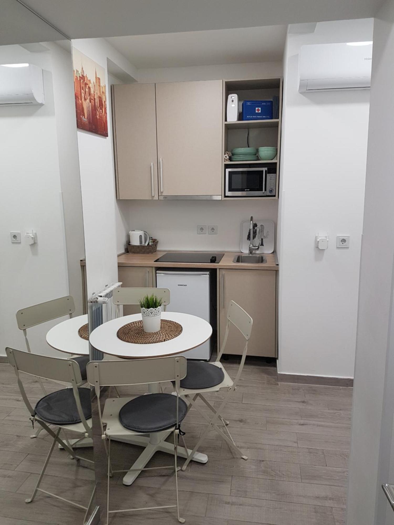 Apartments Lucky Place Zagreb Exterior photo